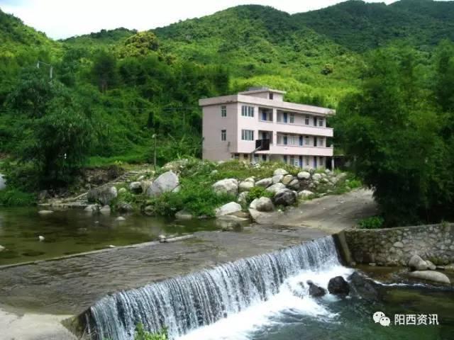 澳大利亚留学费用一年多少人民币？业内人帮你分析